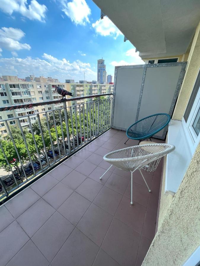 2 Room Apartment With Terrace, New Building, Jegeho ブラチスラヴァ エクステリア 写真